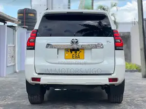 Toyota Land Cruiser Prado 2020 White