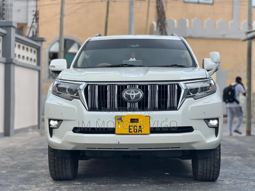 Toyota Land Cruiser Prado 2020 White