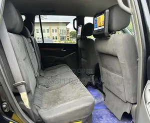 Toyota Land Cruiser Prado 2006 Matt Black