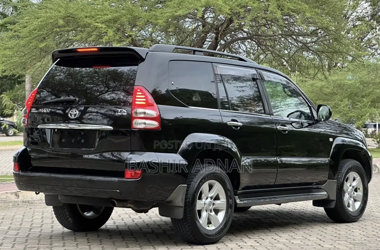 Toyota Land Cruiser Prado 2006 Matt Black