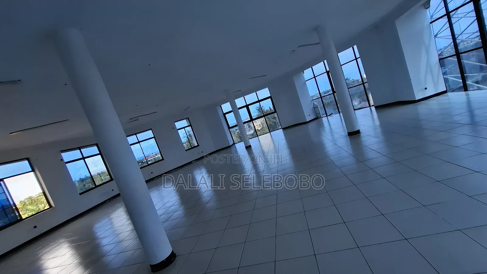 Privatte Office Flow 3 Big Spaces