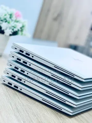 New Laptop HP EliteBook 845 G8 8GB AMD Ryzen 5 SSD 256GB