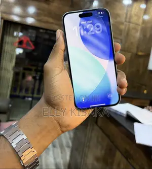 New Apple iPhone 16 128 GB Green