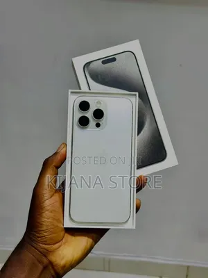 New Apple iPhone 15 Pro Max 256 GB Silver