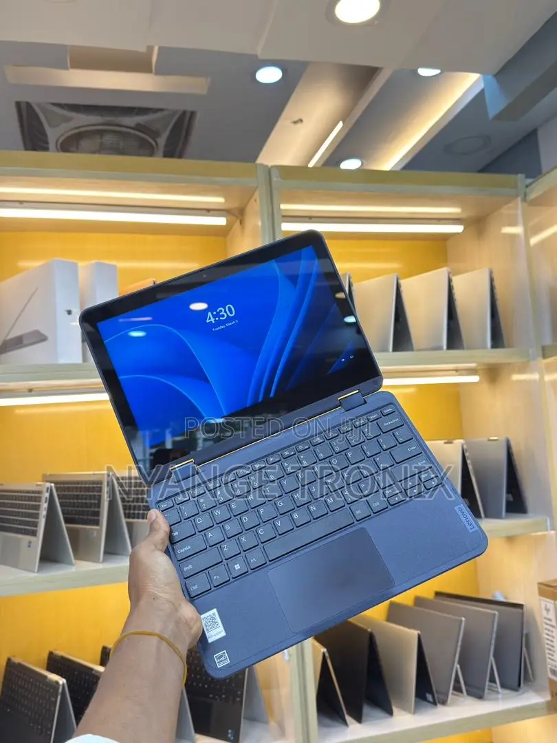 Laptop Lenovo 500e 8GB Intel SSD 128GB