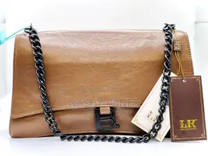 B Lk Fashion Handbag