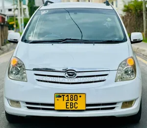 Toyota Corolla Spacio 2005 White