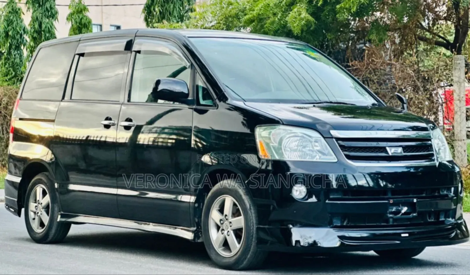 Toyota Noah 2007 Black