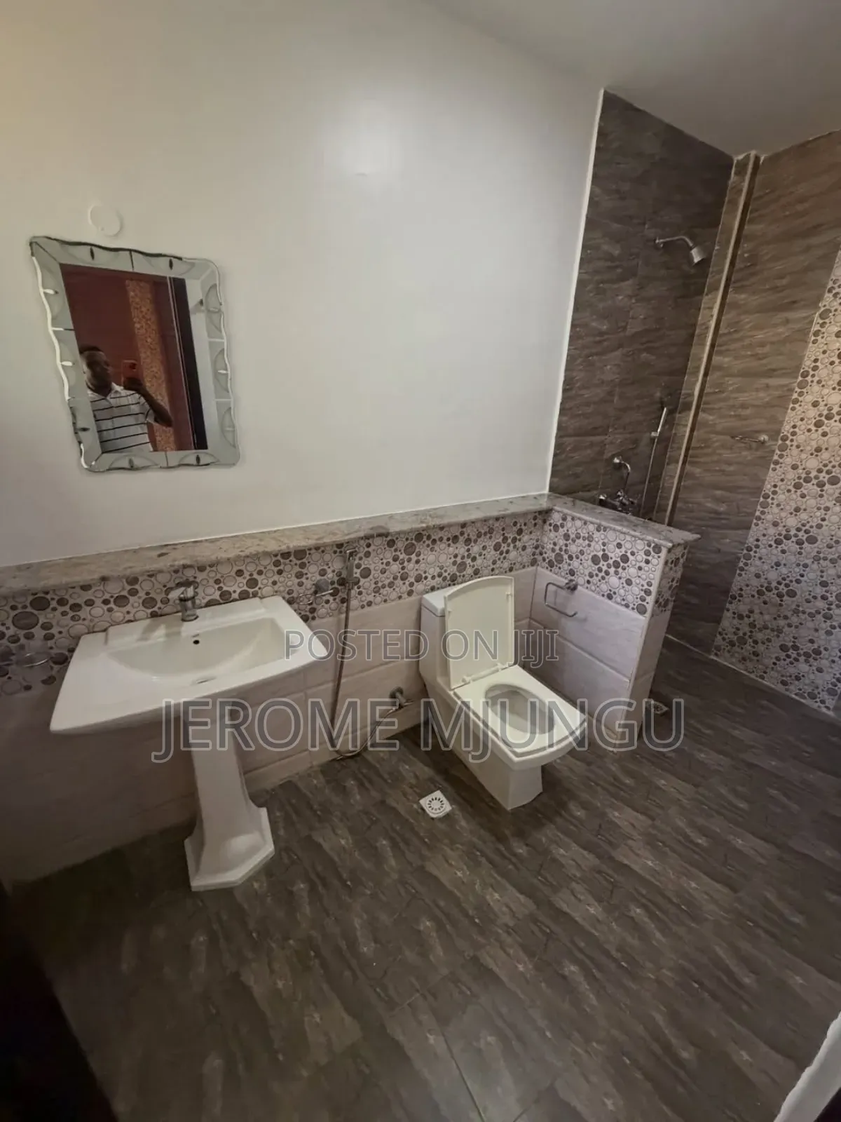 Furnished 5bdrm Villa in Masaki for rent