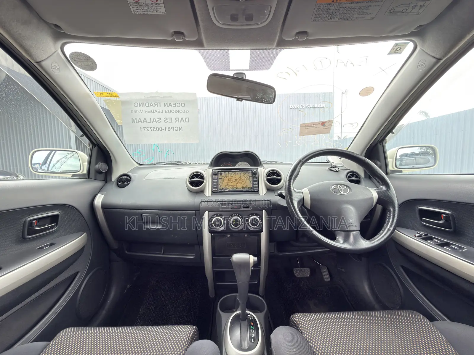 Toyota IST 2003 White
