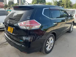 Nissan X-Trail 2015 Black