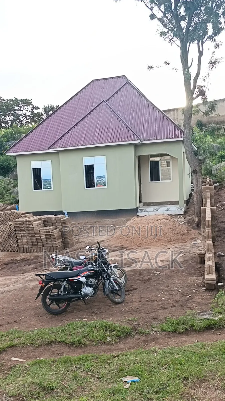 Furnished 3bdrm House in Kishiri for sale