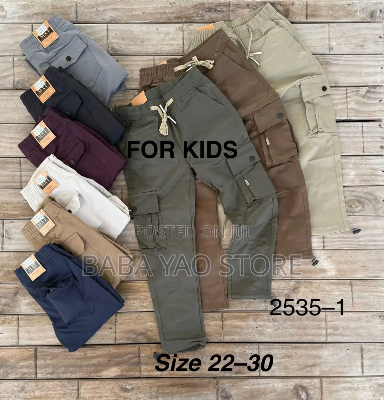 Kid's Casual Fashion High-Quality Mult-Pockets Pants.