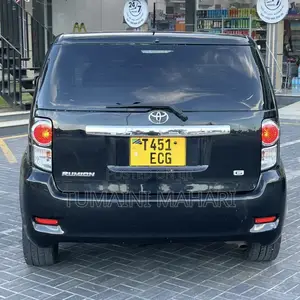 Toyota Rumion 1.5 FWD 2021 Black