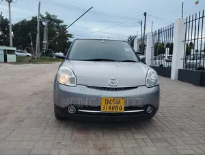Mazda Verisa 2007 Blue