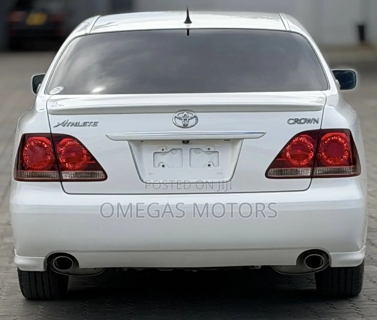 Toyota Crown 2006 White