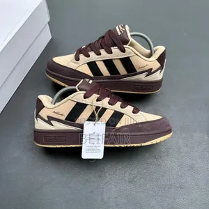 Adidas Safi