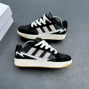Adidas Safi