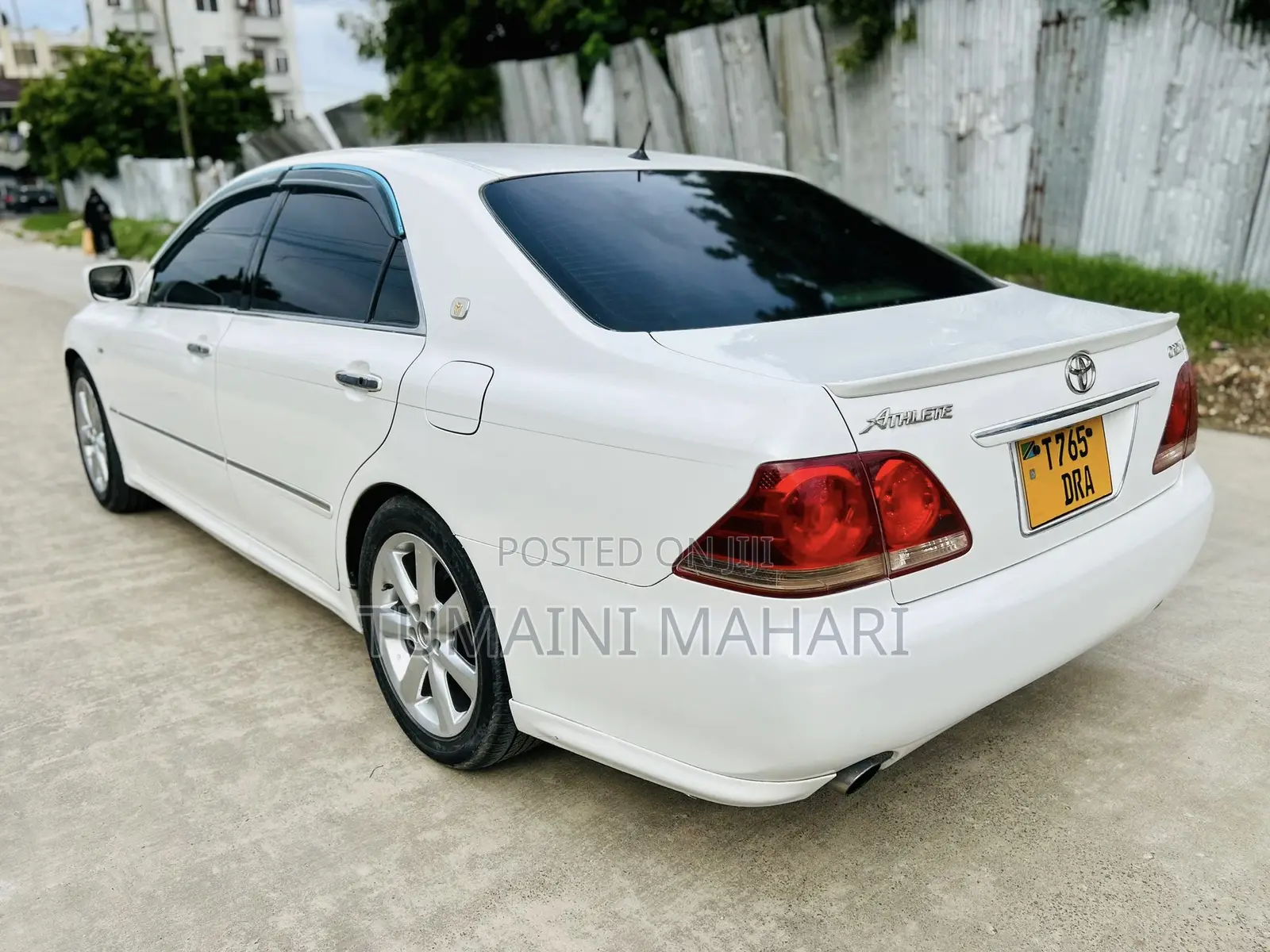 Toyota Crown Royale 2005 White