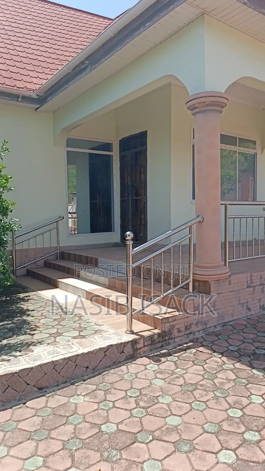 Furnished 3bdrm House in Nyamongoro for sale