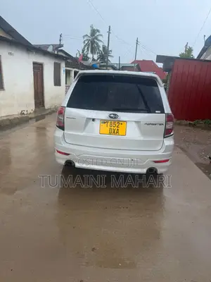 Subaru Forester 2009 White