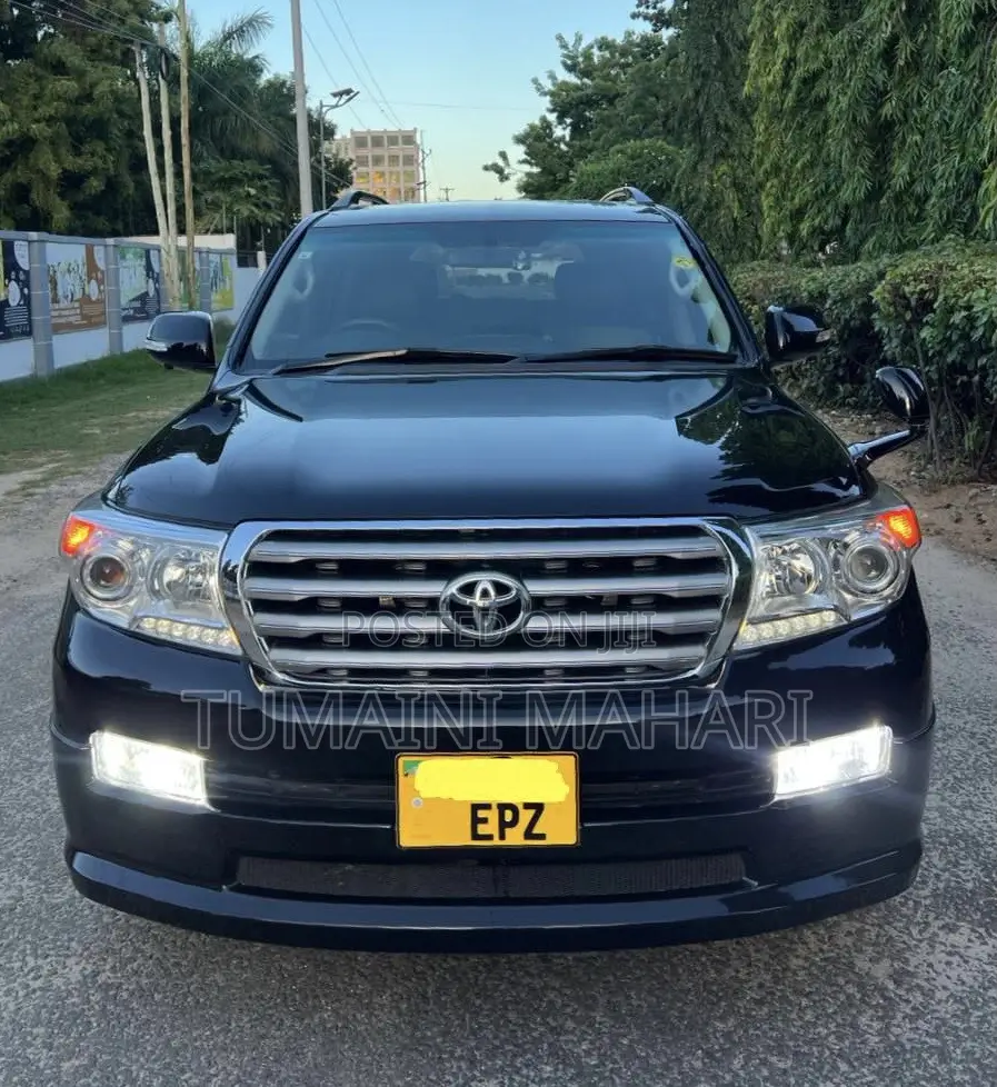Toyota Land Cruiser 2021 Black