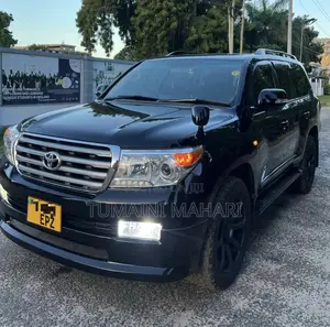 Toyota Land Cruiser 2021 Black