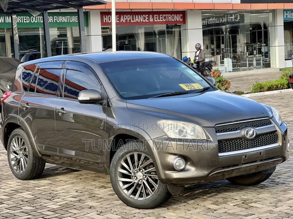 Toyota RAV4 2009 Green
