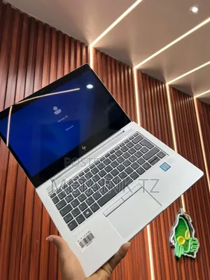 Laptop HP EliteBook 830 G5 8GB Intel Core i7 SSHD (Hybrid) 256GB