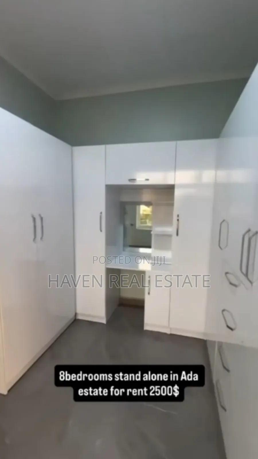 8bdrm House in Ada Estate for rent