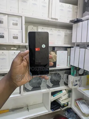 New Samsung Galaxy S21+ 5G 128 GB