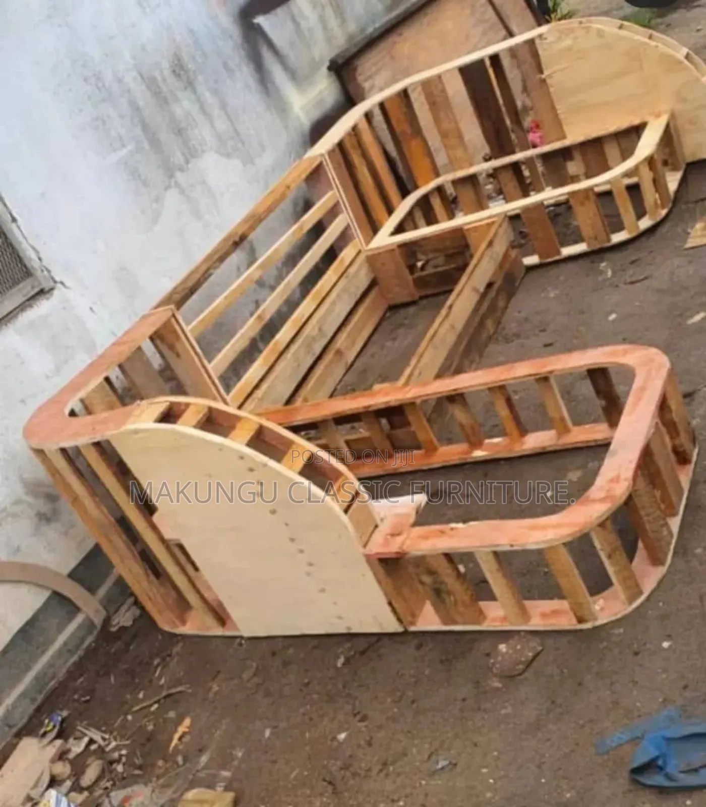 L Shaped Sofa Y Kisasa Ina Jumla Ya Watu 6