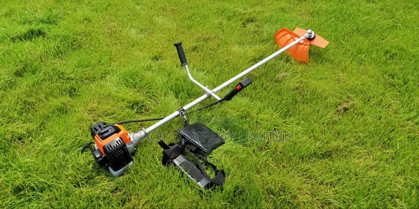 Machine Ya Kukatia Nyasi Na Mashine Ya Kupalilia Mashamba/Brush Cutter