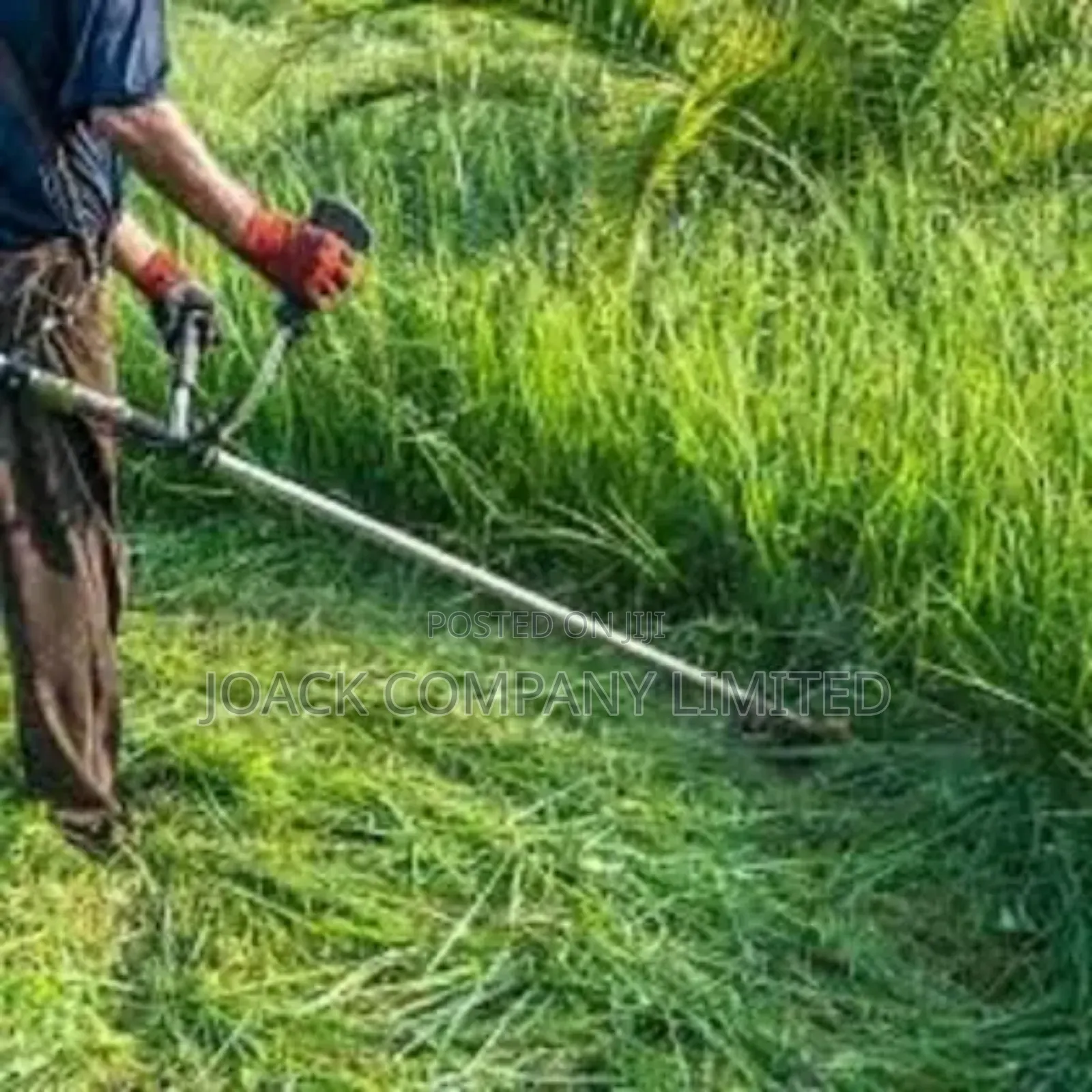 Machine Ya Kukatia Nyasi Na Mashine Ya Kupalilia Mashamba/Brush Cutter