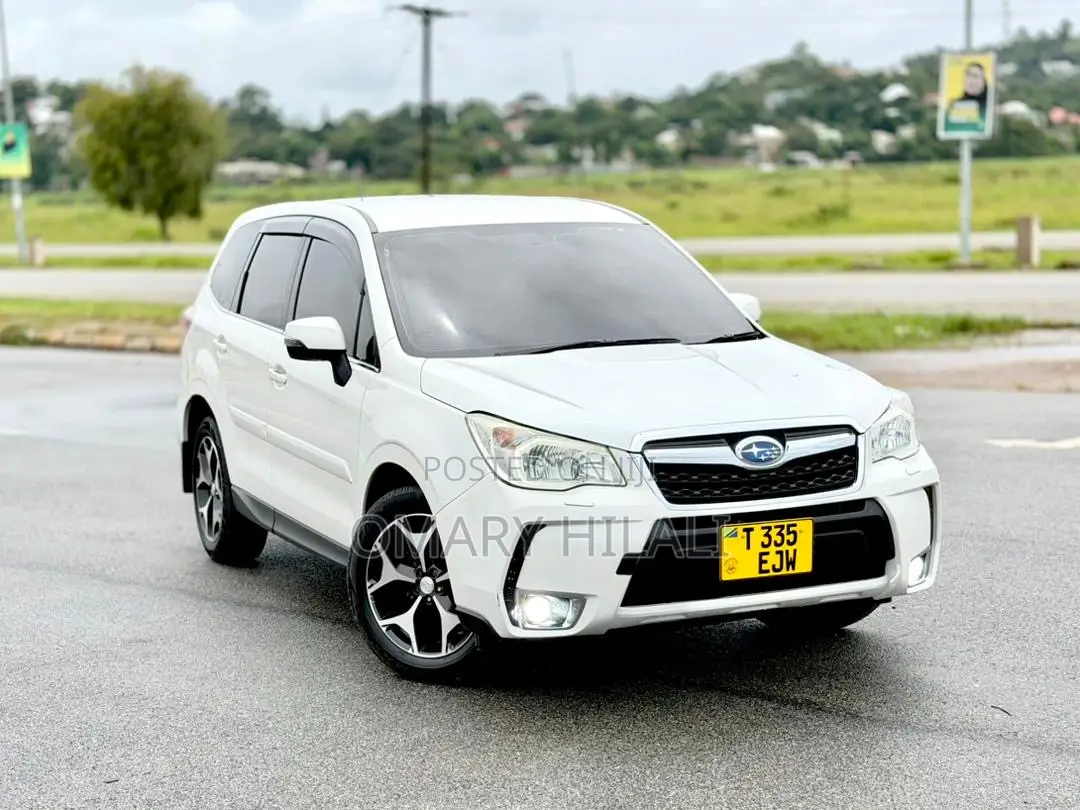 Subaru Forester 2012 White