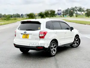 Subaru Forester 2012 White