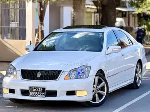 Toyota Crown 2007 White