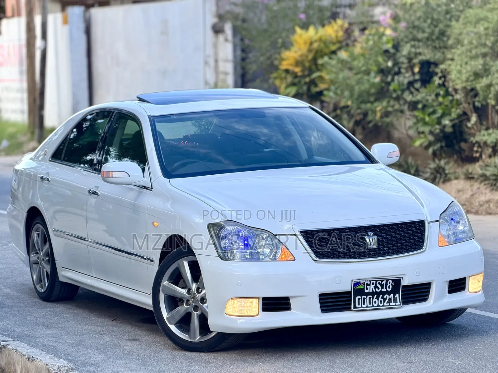 Toyota Crown 2007 White