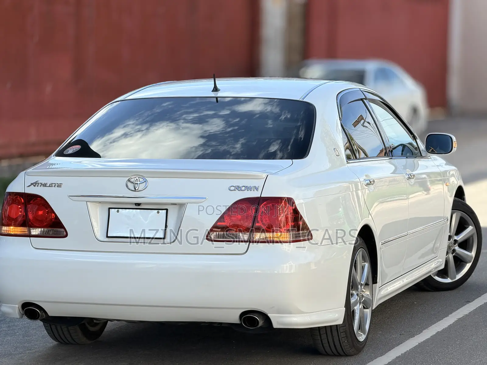 Toyota Crown 2006 White