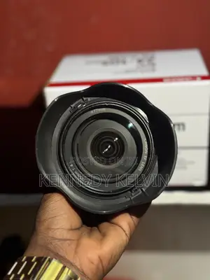 Canon Ef 24-105mm Lens
