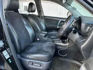 Toyota Vanguard 2010