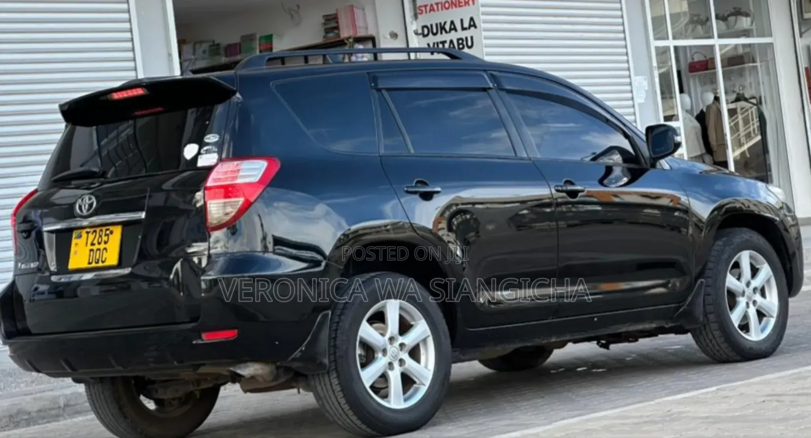 Toyota Vanguard 2010