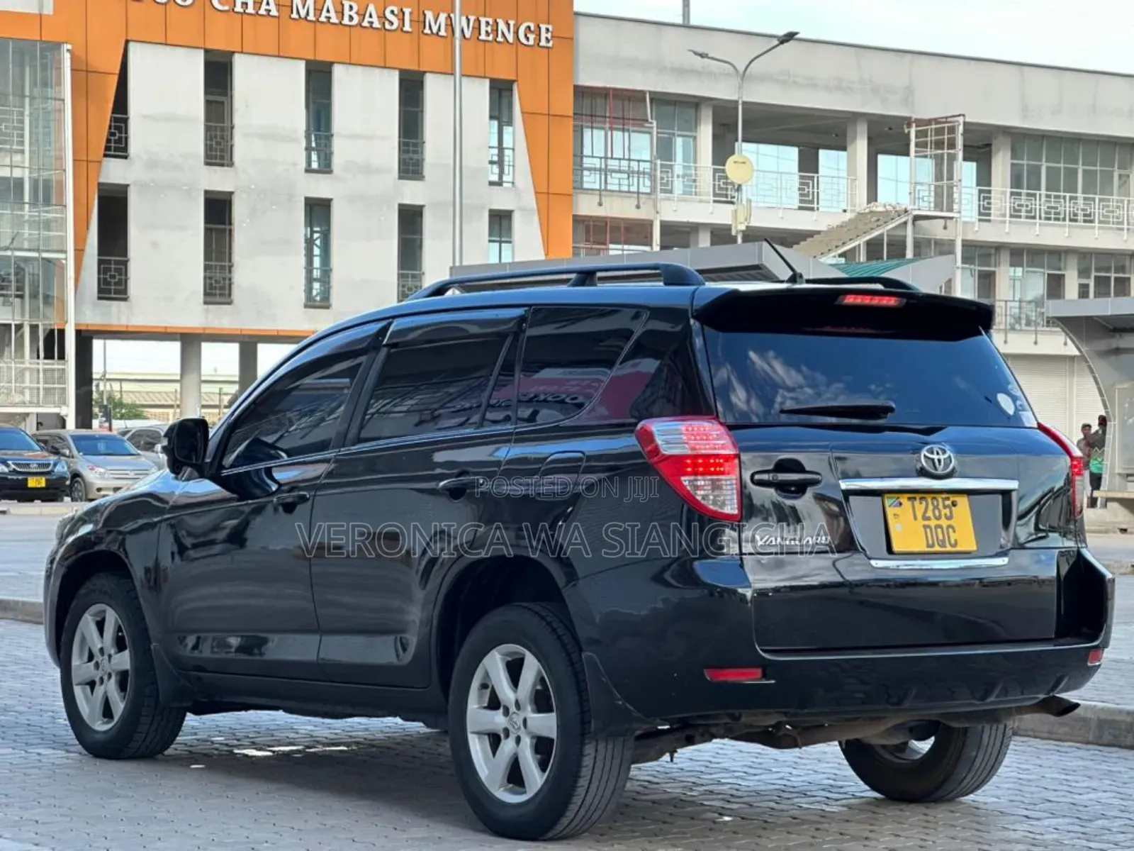Toyota Vanguard 2010