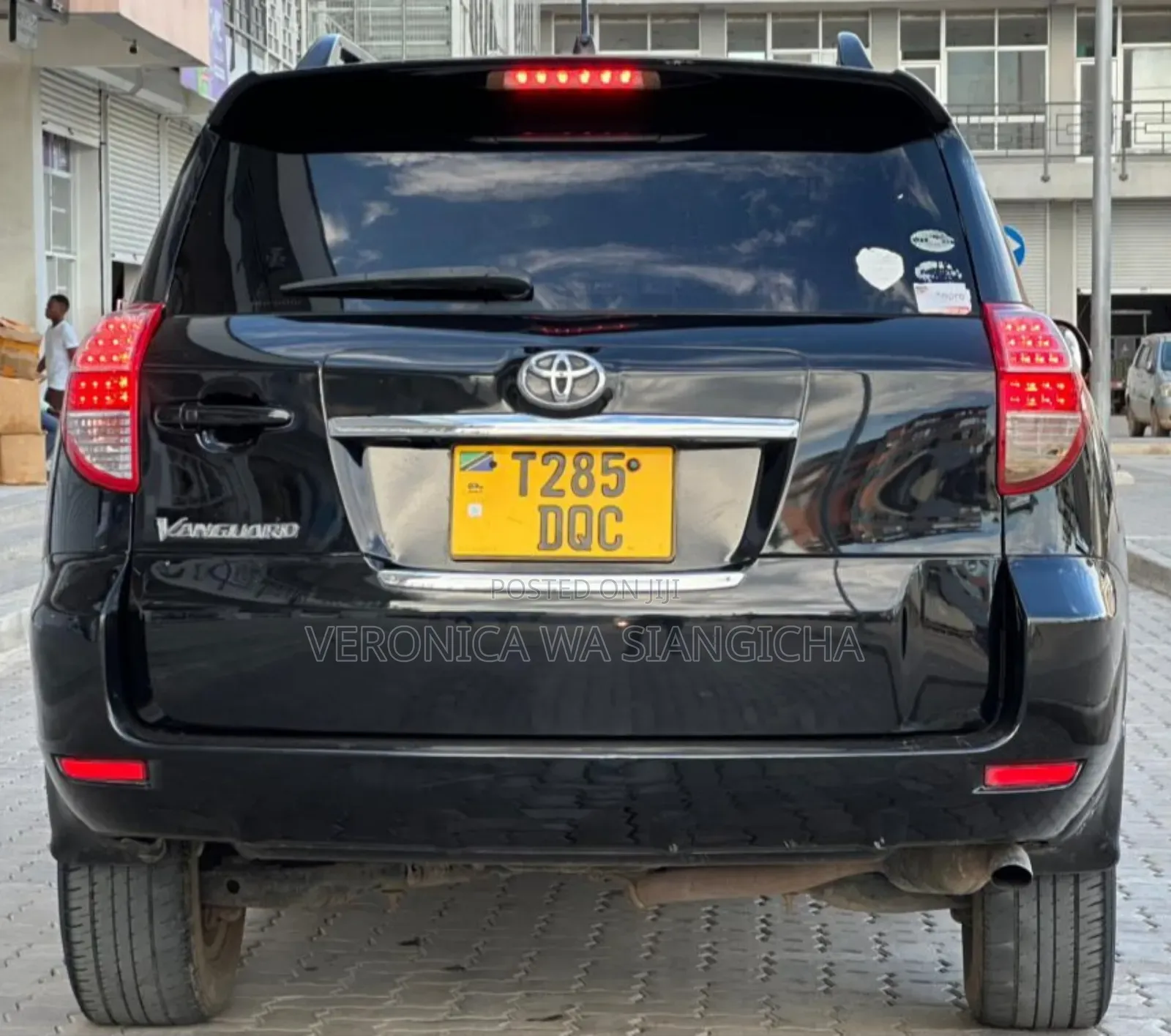 Toyota Vanguard 2010