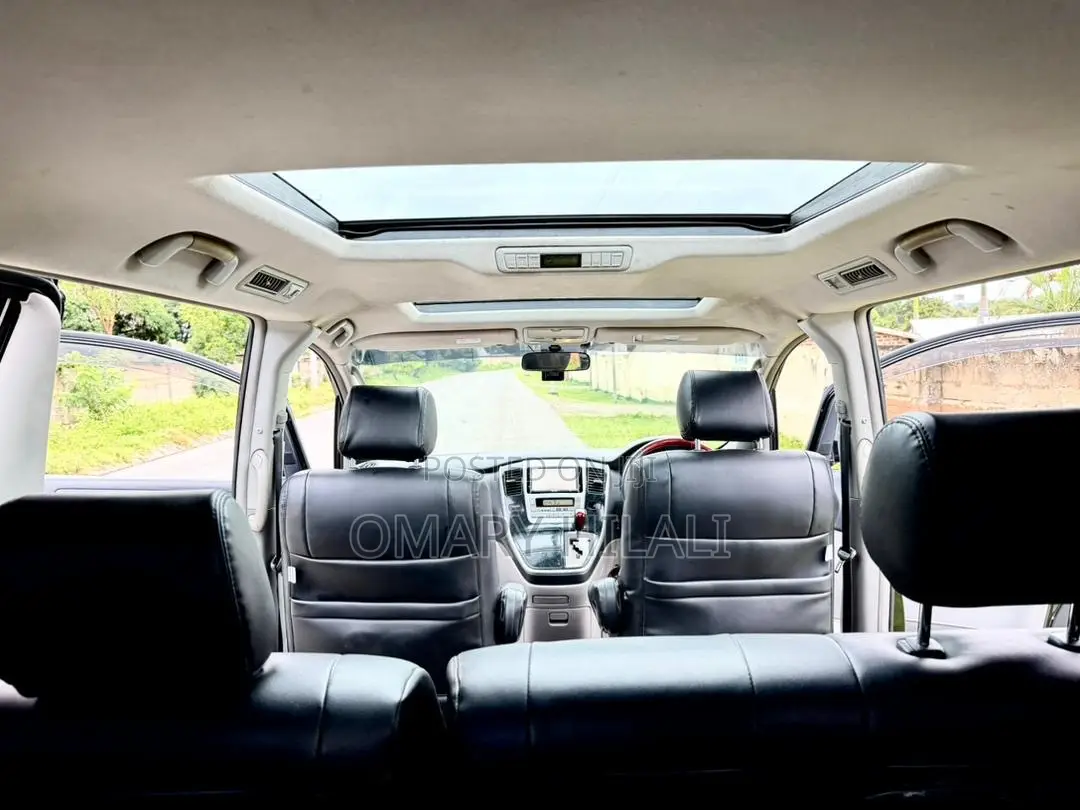 Toyota Alphard 2002 Black