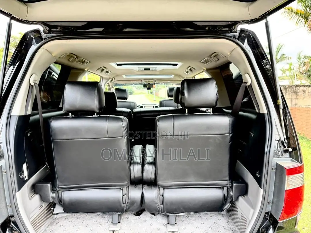Toyota Alphard 2002 Black