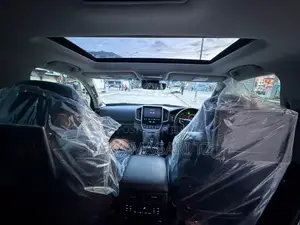 Toyota Land Cruiser 2020 Pearl