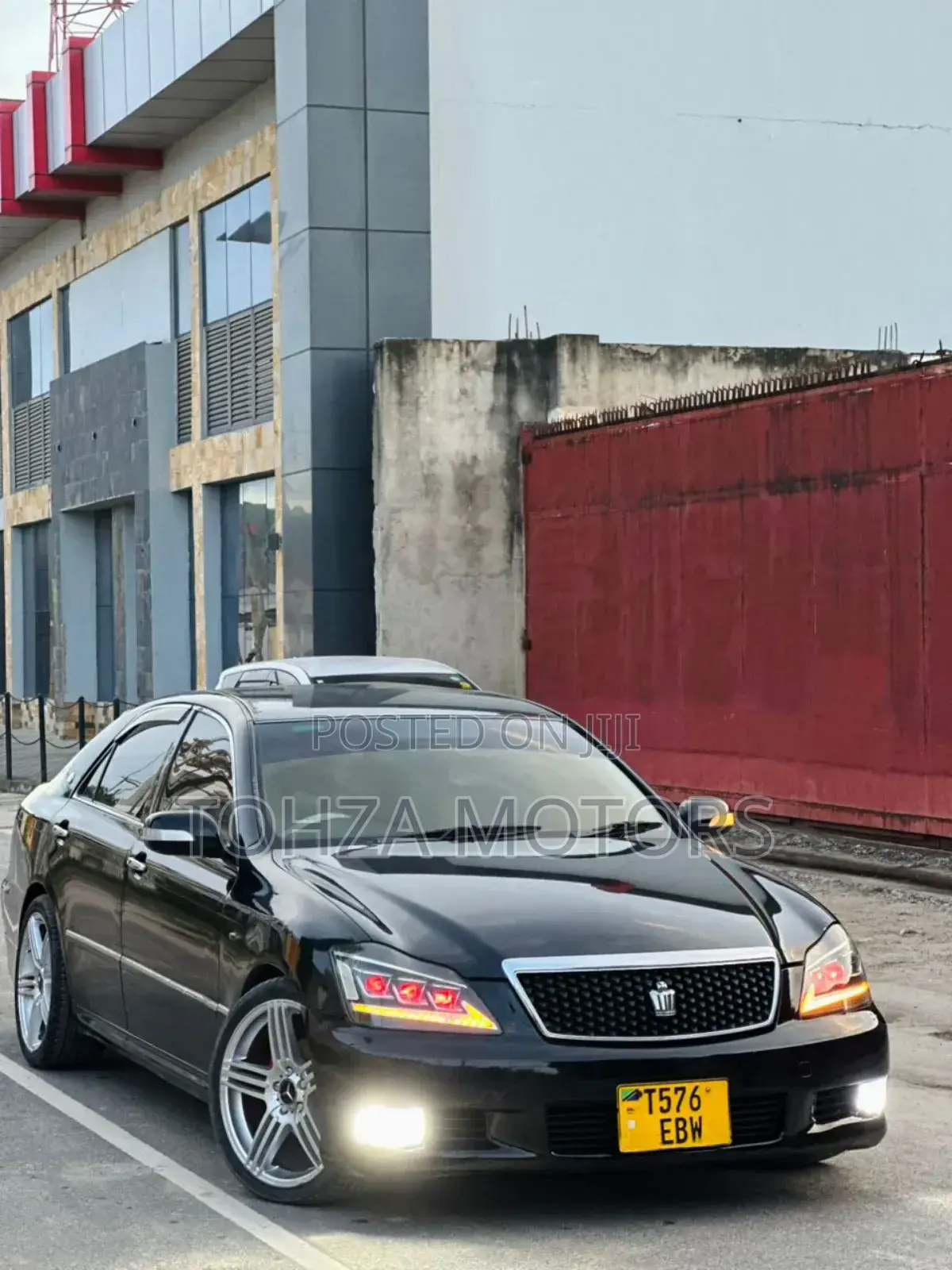 Toyota Crown 2006 Black