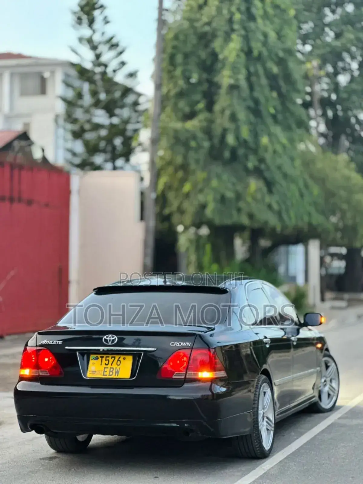 Toyota Crown 2006 Black