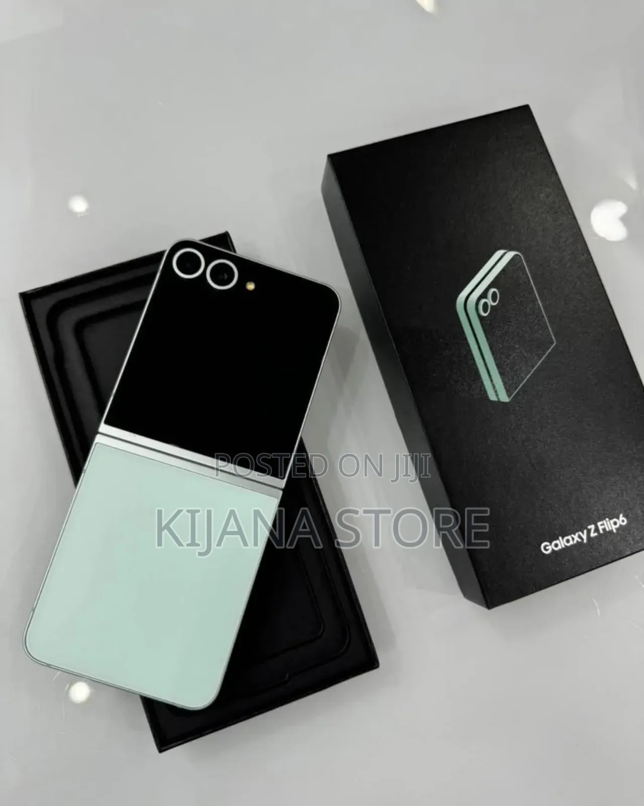 New Samsung Galaxy Z Flip6 256 GB Black